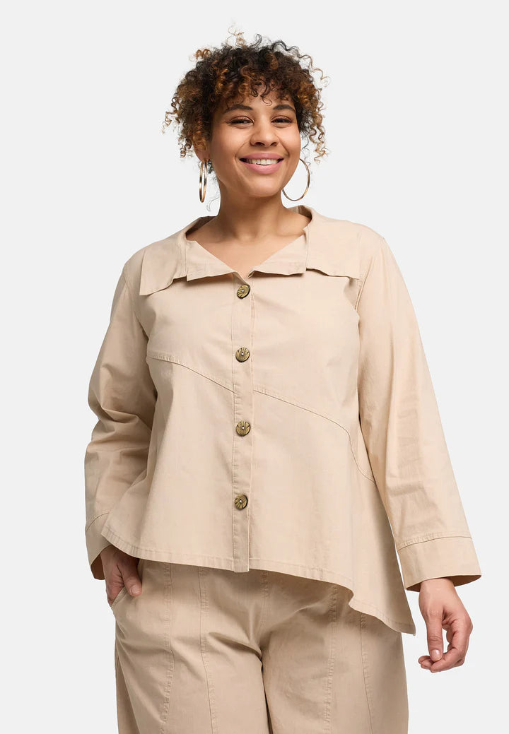 'Serena' blouse – clean, modern-asymmetric & with stretch