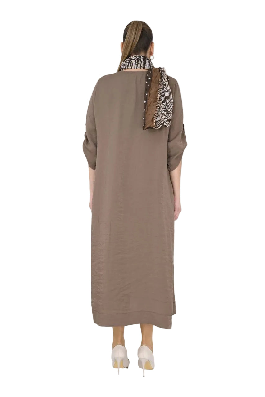 B4047 DRESS AND SCARFE