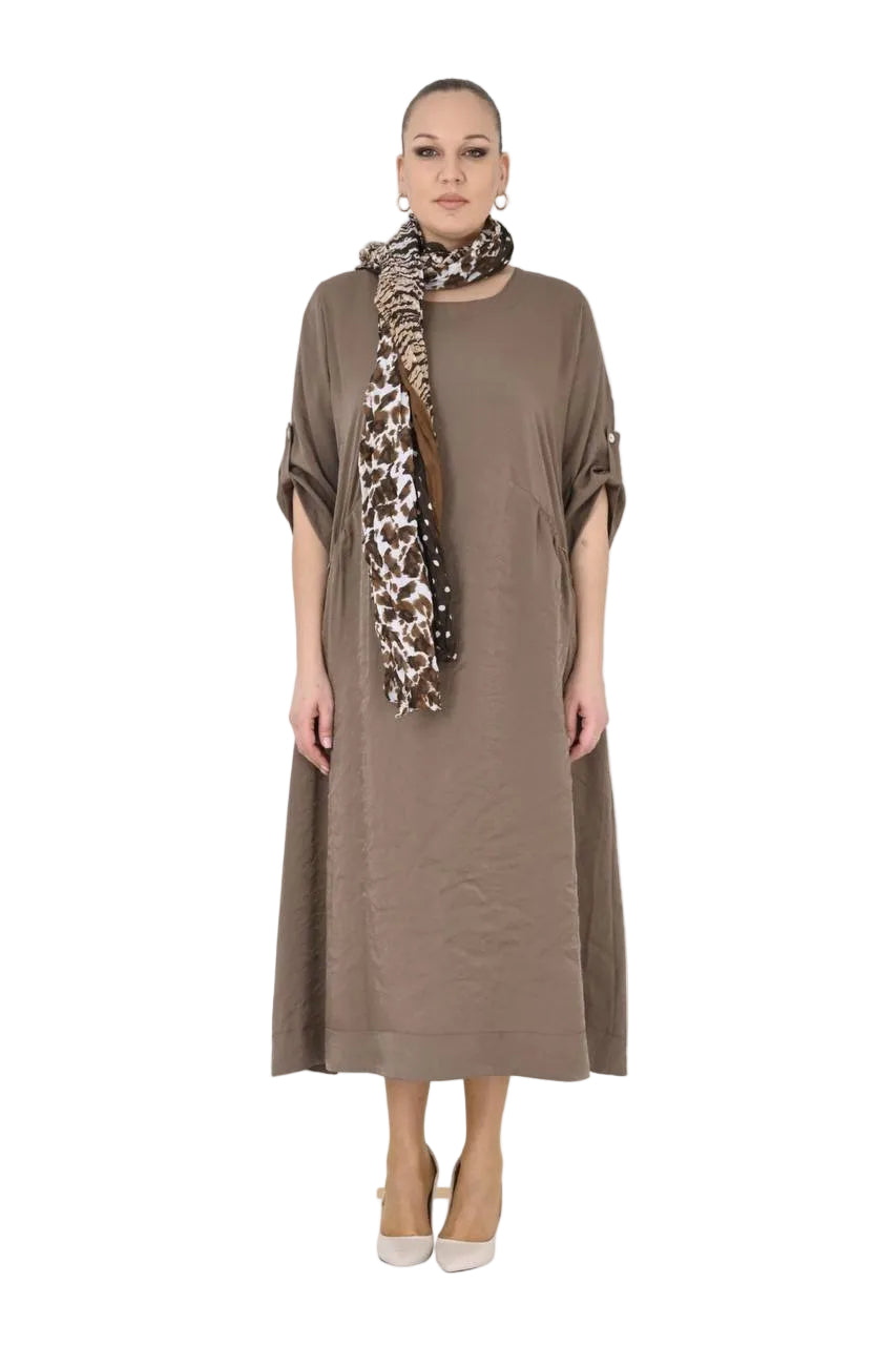 B4047 DRESS AND SCARFE