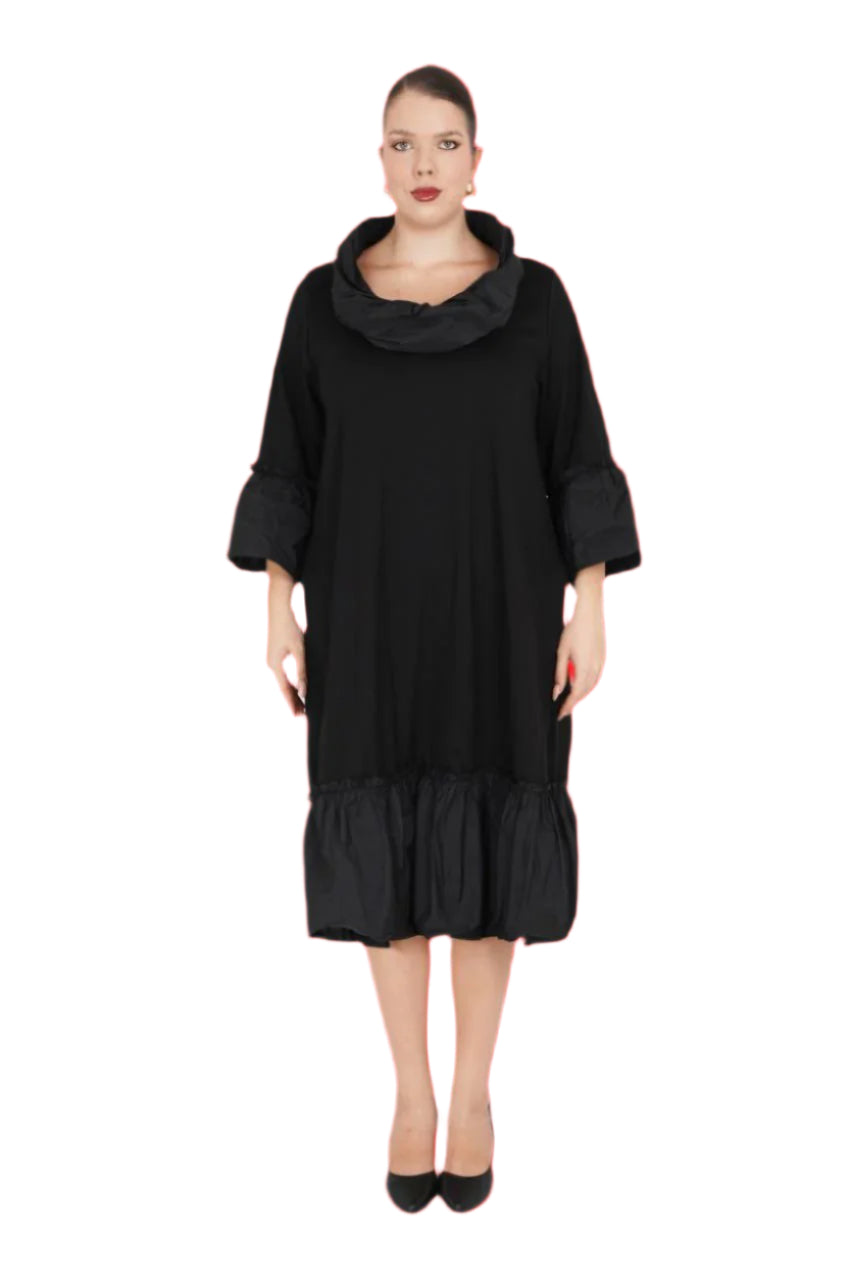 ROLL COLAR DRESS