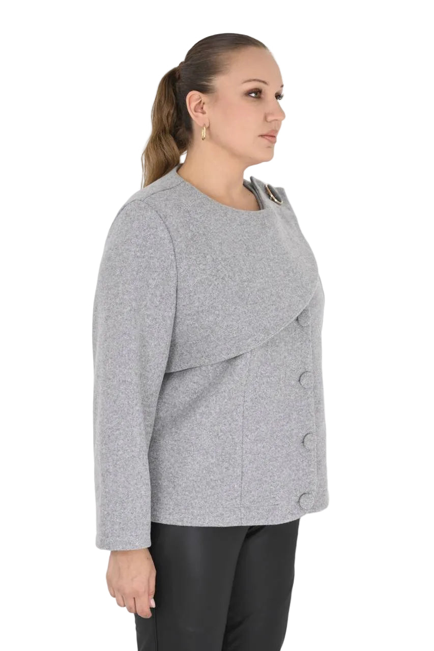 SHORT JACKET with button overlay