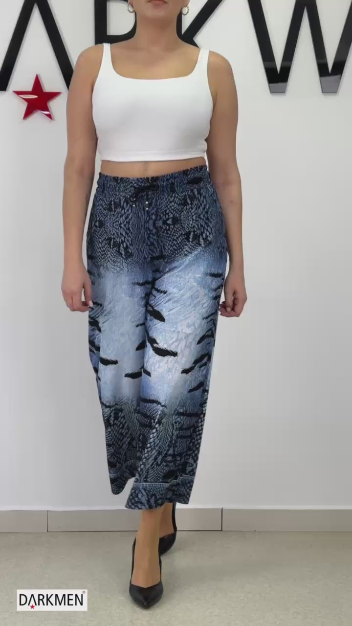 WIDE LEG PRINTED JEANS