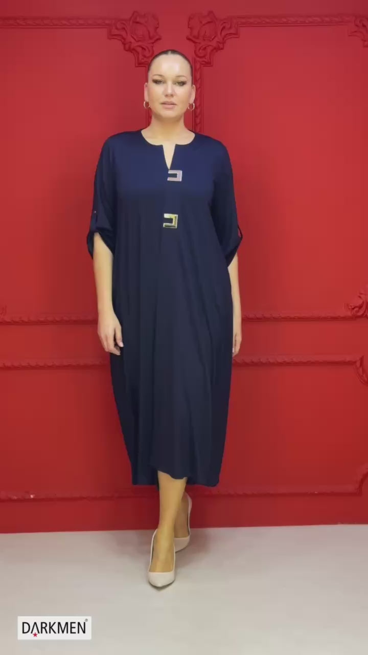 ESSENTIAL PLEATED DRESS