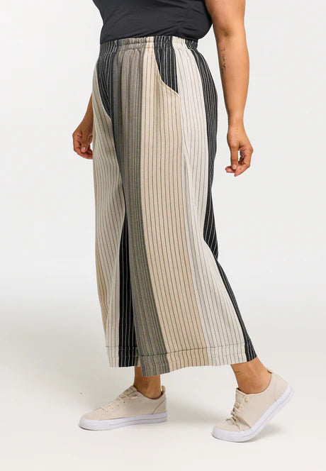 KEKOO PANT AIRY MODERN AND UNIQUE
